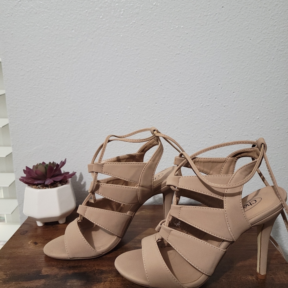 6.5 Nude strappy heels